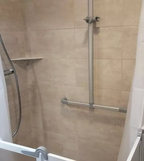 04-installation-douche-pmr-salle-bain-ile-de-france