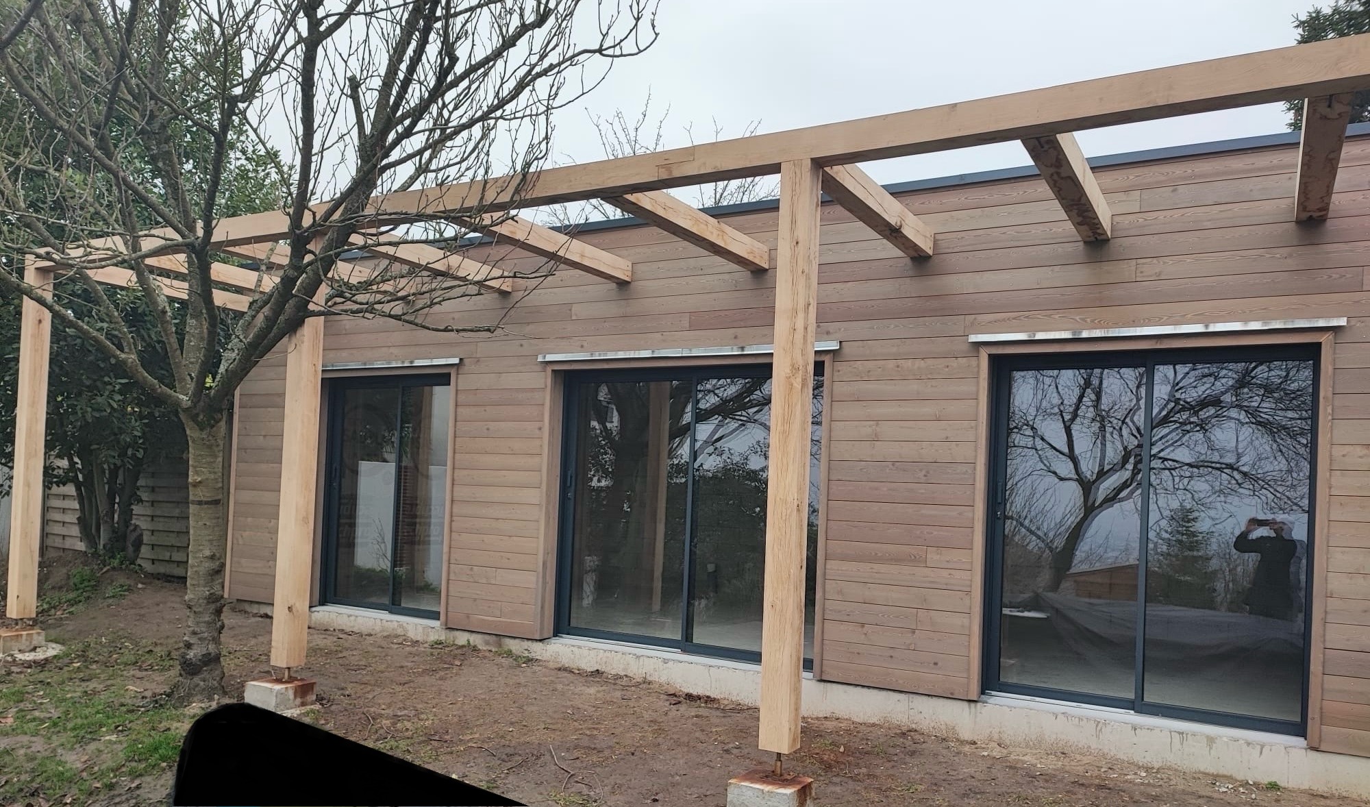 Vous souhaitez agrandit votre maison ? Faites appel à notre entreprise spécialisée dans l'extension en bois en IDF